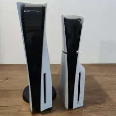 PS5: Ile waży konsola? Fat, Slim, wymiary i waga w paczce