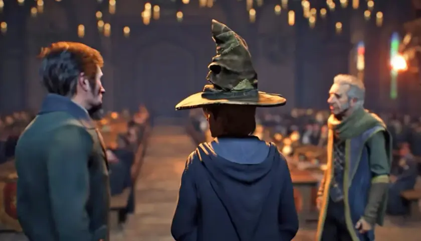 Wielka Sala w Hogwarcie, gdzie przydziału dokonuje Tiara Przydziału. To scena z gry **Hogwarts Legacy 2**.
