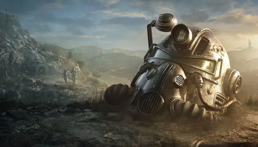 Zbroja z Fallout 76 leży na ziemi, dwójka graczy idzie w oddali. Sprawdź fallout 76 wymagania!