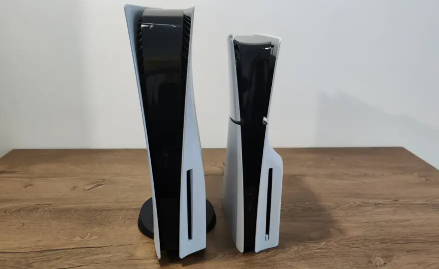 PS5: Ile waży konsola? Fat, Slim, wymiary i waga w paczce