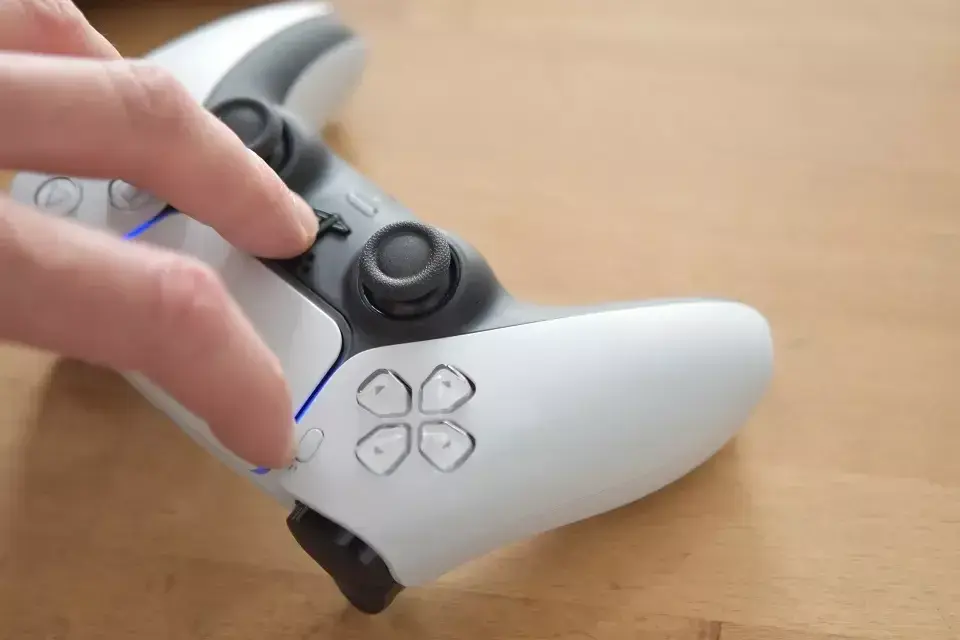 PS5 na laptopie: Czy to możliwe? Poznaj 2 skuteczne metody!