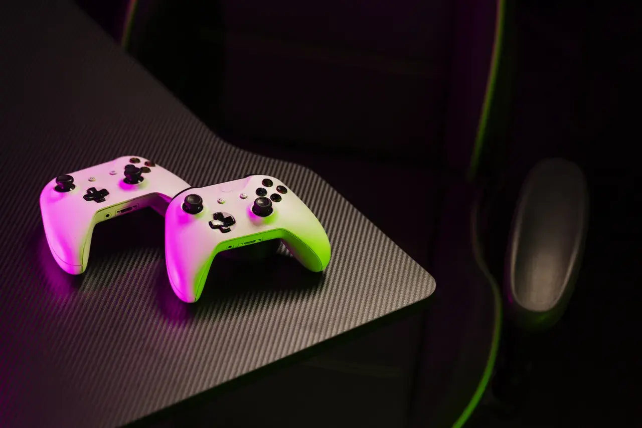 Przyszłość gamingu konsolowego między chmurą a klasycznym sprzętem