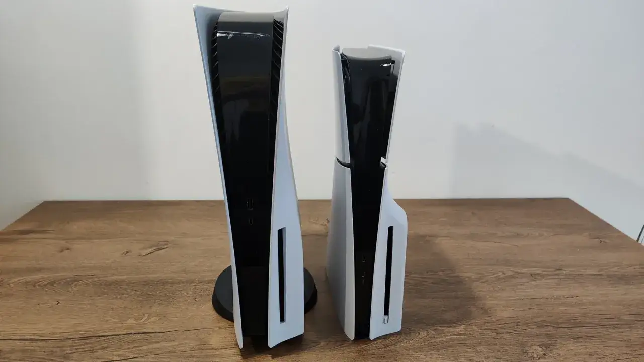 PlayStation 5 Slim vs Fat porównanie